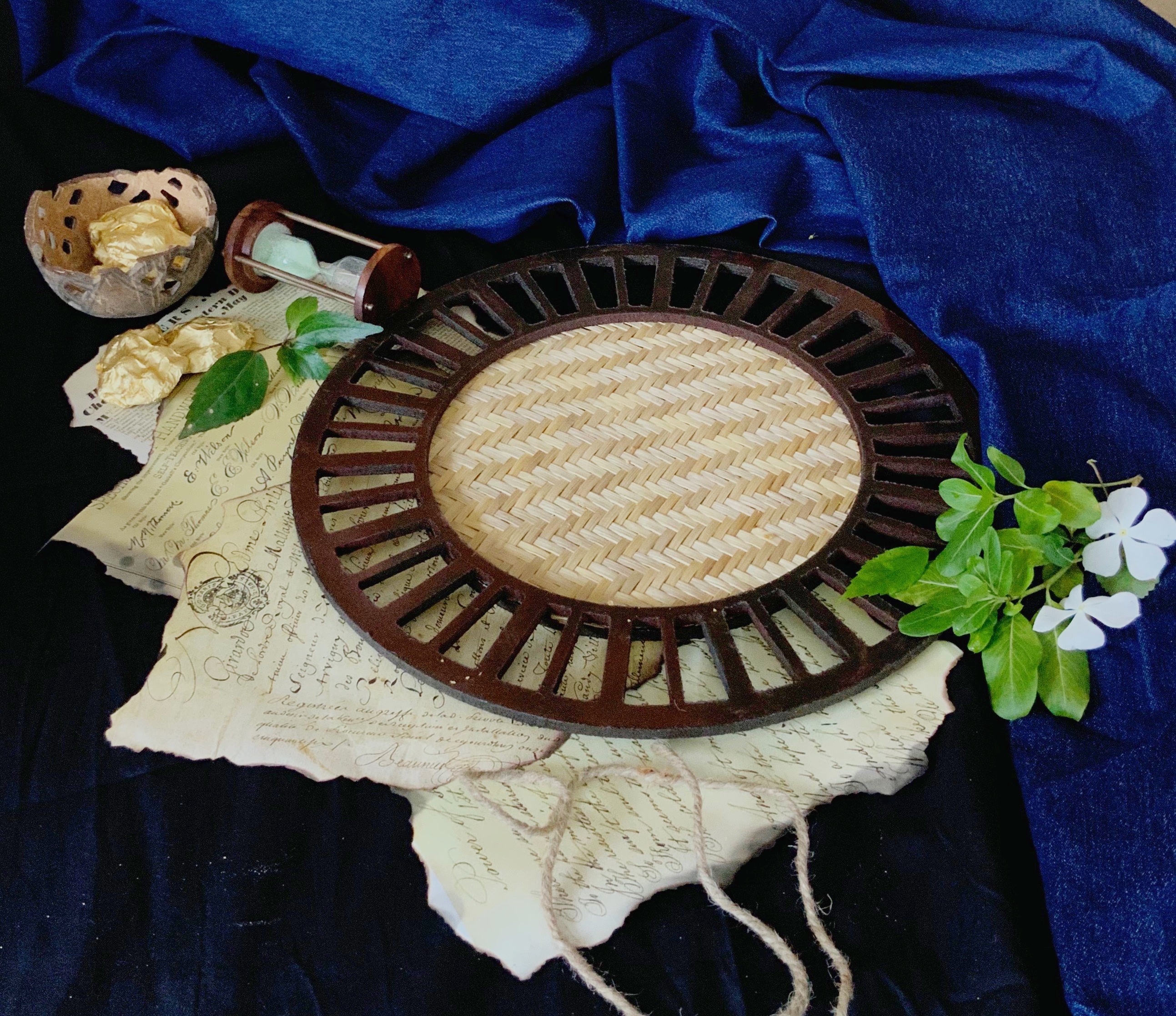 natural and artistic